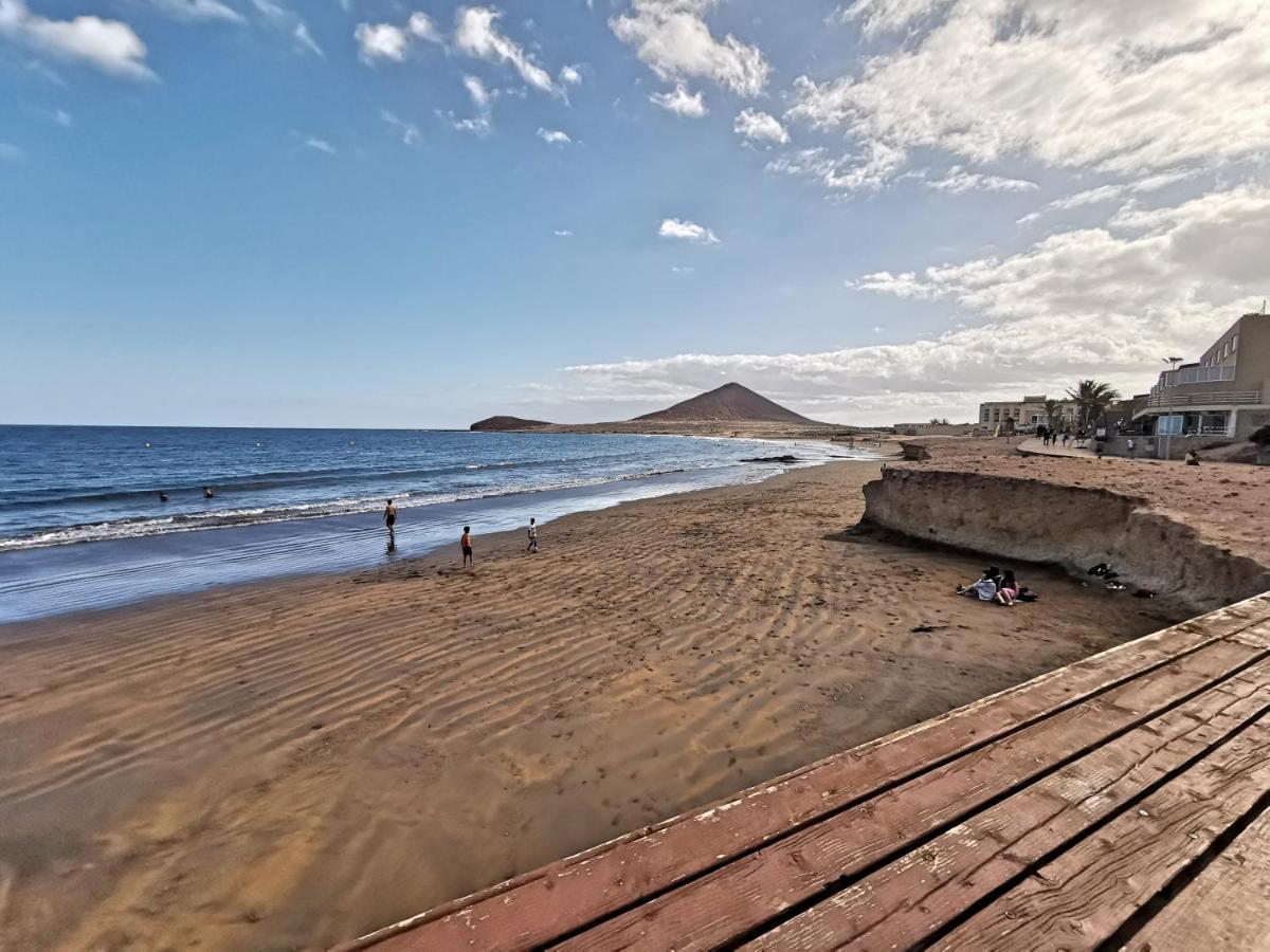 Home2Book Beachfront El Medano Exteriér fotografie